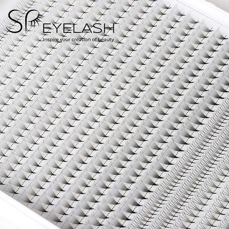 BASE BASE RUSSIAN PRE FAN LASH